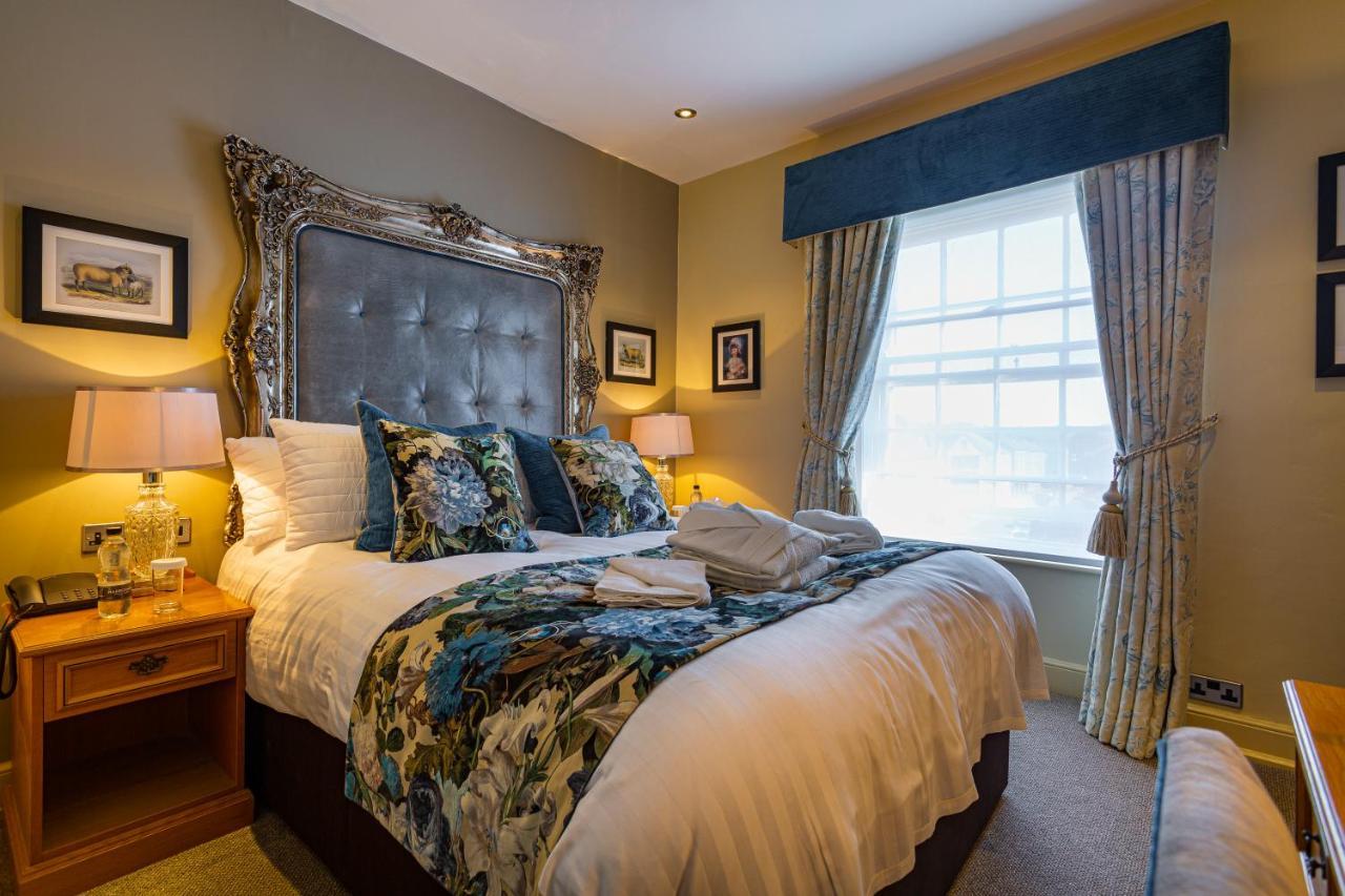 The Rutland Arms Hotel, Bakewell, Derbyshire Экстерьер фото