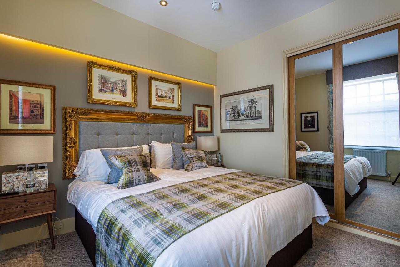 The Rutland Arms Hotel, Bakewell, Derbyshire Экстерьер фото