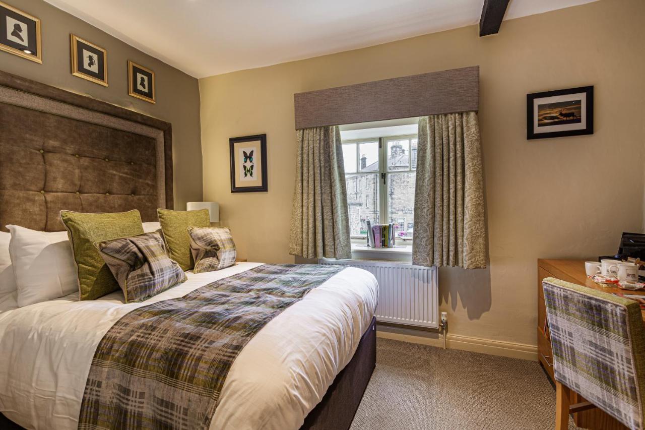 The Rutland Arms Hotel, Bakewell, Derbyshire Экстерьер фото