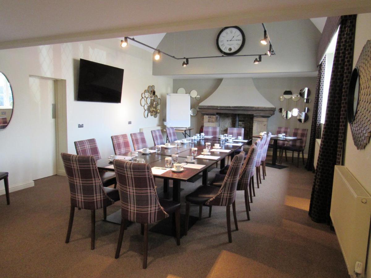 The Rutland Arms Hotel, Bakewell, Derbyshire Экстерьер фото